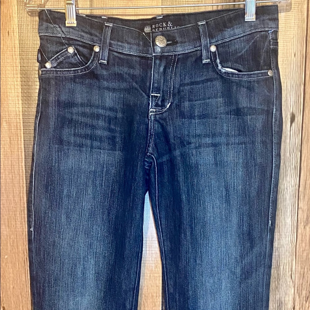 Rock &Republic Jeans 26 Womens Blue Denim Bootcut Stretch Distressed Embroidered